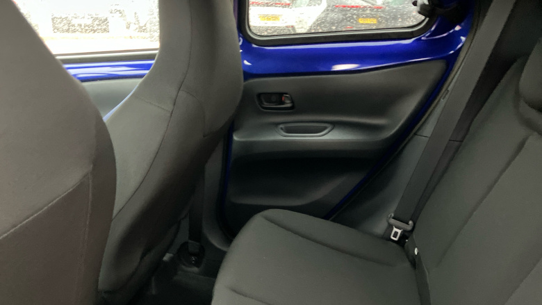 Toyota Aygo X 1.0 VVT-i Edge 5dr Petrol Hatchback